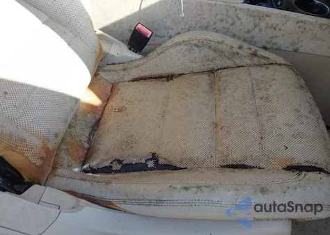 2014 Mercedes-Benz E 350 z USA, uszkodzony, nr VIN WDDKK5KF9EF233905